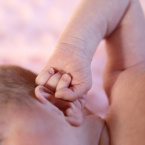 hauahuahauhauhauahhauhauahuahuahauhuPandemia e bebês: mães preferem não receber visitas