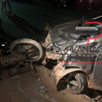 hauahuahauhauhauahhauhauahuahuahauhuMotorista foge após atropelar e matar motociclista deixando outra em estado grave