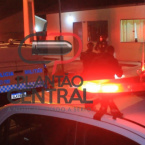 hauahuahauhauhauahhauhauahuahuahauhuHomem é socorrido até ao Hospital Municipal após tentativa de homicídio