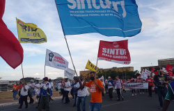 Sintuf-MT participa do ocupa Brasília - 14 de junho de 2022