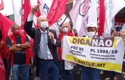 Congresso Nacional: Trabalhadores mantém pressão contra a PEC 32