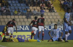 Ji-Paraná é goleado pelo Flamengo na estreia da Copa São Paulo confira.