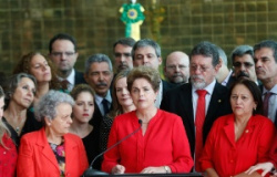 Dilma Rousseff entra no STF contra impeachment; saiba o que acontece agora