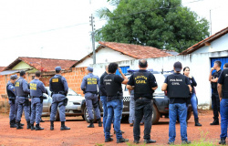 Policiais civis e militares cumprem mais de 30 mandados em gua Boa e Nova Xavantina