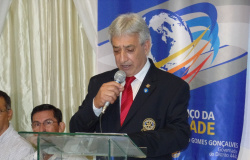 Sebastio Medina toma posse no Rotary Clube Tangar da Serra Centro