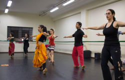 Oficina de Dança Clássica Indiana – Bharatanatyam - Acharya e Chandra