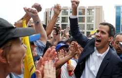 Governo de Biden reconhecerá presidência de Guaidó e pretende 'restaurar democracia' na Venezuela