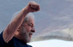 Juristas internacionais denunciam violações contra Lula e pedem liberdade