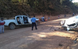 Acidente deixa 1 morto e 5 feridos na BR-174; caminhonete seguia para Tangará da Serra