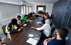 Secretaria de Cultura, Esporte e Lazer discute realização da Corrida Bom Jesus de Cuiabá para o dia 17 de abril