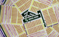 Mega-Sena volta a acumular e próximo concurso deve pagar R$ 190 milhõe