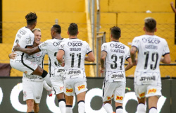 Corinthians fecha fase de grupos do Paulistão com vitória sobre o Novorizontino