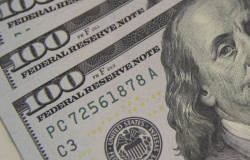 Dólar sobe para R$ 4,78 após aumento de ataques russos