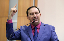 Deputado Barranco critica mensagens e diz que governador desrespeita o serviço público