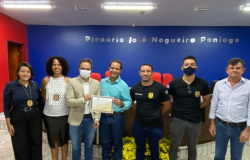 Polícia Civil recebe reconhecimento por ação realizada no Dia das Crianças em Água Boa