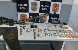 Polícia Civil prende foragido da Justiça Federal com drogas, munições e réplica de fuzil