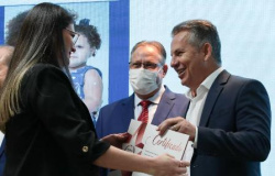 Governo repassa total de R$ 1,9 milhão a 13 municípios com melhores indicadores de vacinação