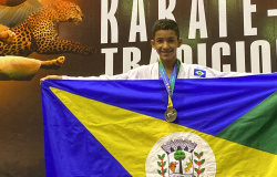 Karatecas de Paranaita conquistam 17 medalha em competição nacional realizada na capital do estado