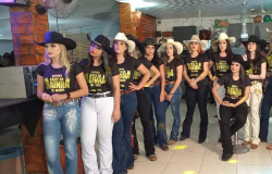 EXPOALTAFLORESTA – Coquetel marca apresentação das candidatas á Rainha do Rodeio