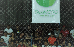 Noite de casa cheia e de definição dos finalistas da Copa Papai Noel de Futsal