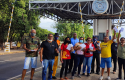 DIA DO BASTA: Sintuf-MT convoca comunidade universitária para Ato na Praça Alencastro