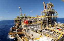 FUP tenta impedir entrega de 16,5 bi de barris de petróleo a multinacionais