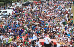 Sem Bolsonaro, 'Marcha para Jesus' perde 30 mil participantes