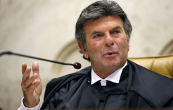 Vídeo: "Juiz deve ter nobreza de caráter", diz Fux de 40 anos de magistratura
