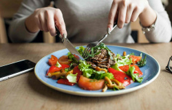 5 dicas simples para te ajudar a manter a alimentação saudável