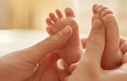 6 principais cuidados que uma mãe de primeira viagem deve ter com o recém-nascido