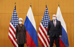 EUA apresenta à Otan detalhes do diálogo com a Rússia por crise na Ucrânia