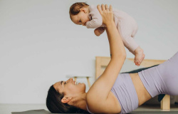 8 exercícios para praticar com seu bebê