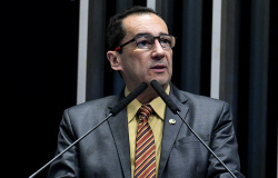 PGR pede investigação contra Jorge Kajuru por ofensas a Gilmar Mendes