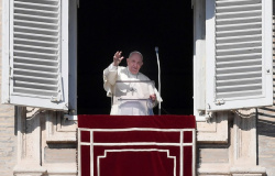 Papa Francisco reza pelas vítimas das chuvas e inundações no Brasil
