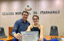 Deputada visita 3 municípios e recebe título de cidadã Itanhangaense