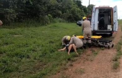 Alta Floresta: Mulher fica em estado grave após se jogar na frente de caminhão na MT-208