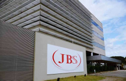 JBS e Banco do Brasil firmam parceria para financiar ações de regularização ambiental 