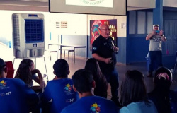 Policiais Civis de Alta Floresta ministram palestras preventivas nas escolas