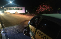 Alta Floresta: Motorista com sinais de embriaguez provoca acidente entre carro de auto escola e ônibus