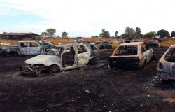 Fogo destrói 14 veículos após explosão em Sorriso
