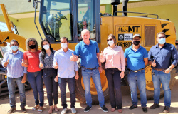 CIDVAT realiza entrega oficial de maquinário em Nova Monte Verde