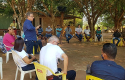 Paranaíta: reunião discute projeto inicial de implantação de Laticínio
