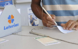 Apostador de Nova Bandeirantes ganha sozinho prêmio de R$ 730 mil na loteria