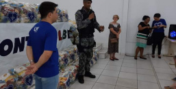 LBV em parceria com a Polícia Militar, entrega cestas de alimentos em Ji-Paraná.