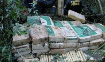 Brasil e Paraguai impedem produo e trfico de drogas na regio de fronteira