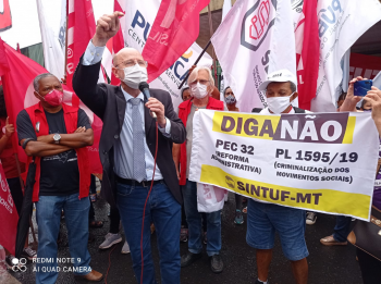 Congresso Nacional: Trabalhadores mantém pressão contra a PEC 32