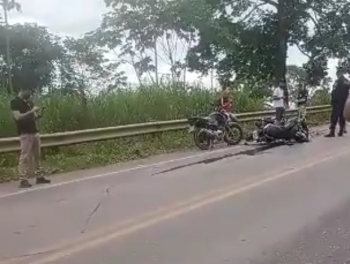 Colisão entre motocicletas deixa dois mortos e um ferido na BR 364