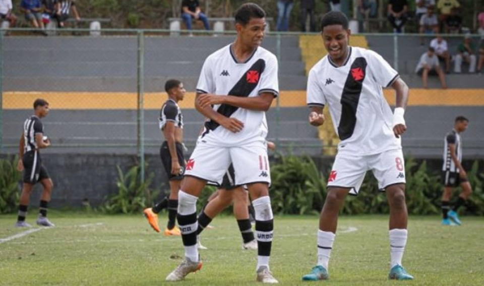 Vasco vence o Botafogo no primeiro jogo da semifinal da Copa Rio Sub-17